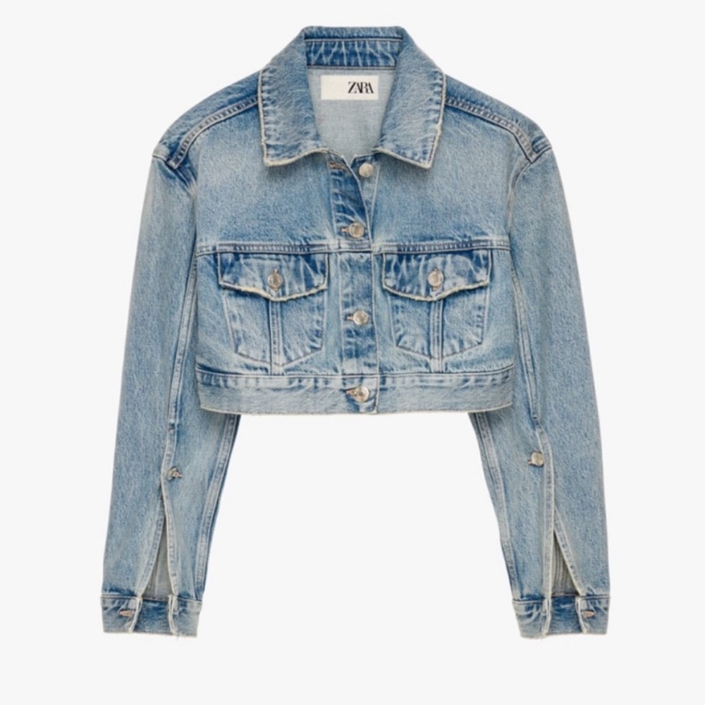 Kaia Gerber x Zara Collection